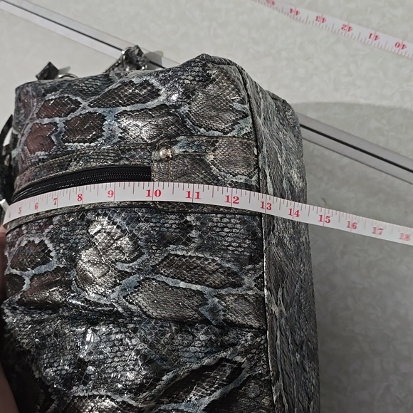 GENNA de Rossi XLarge purse‎ snake skin - Picture 11 of 16